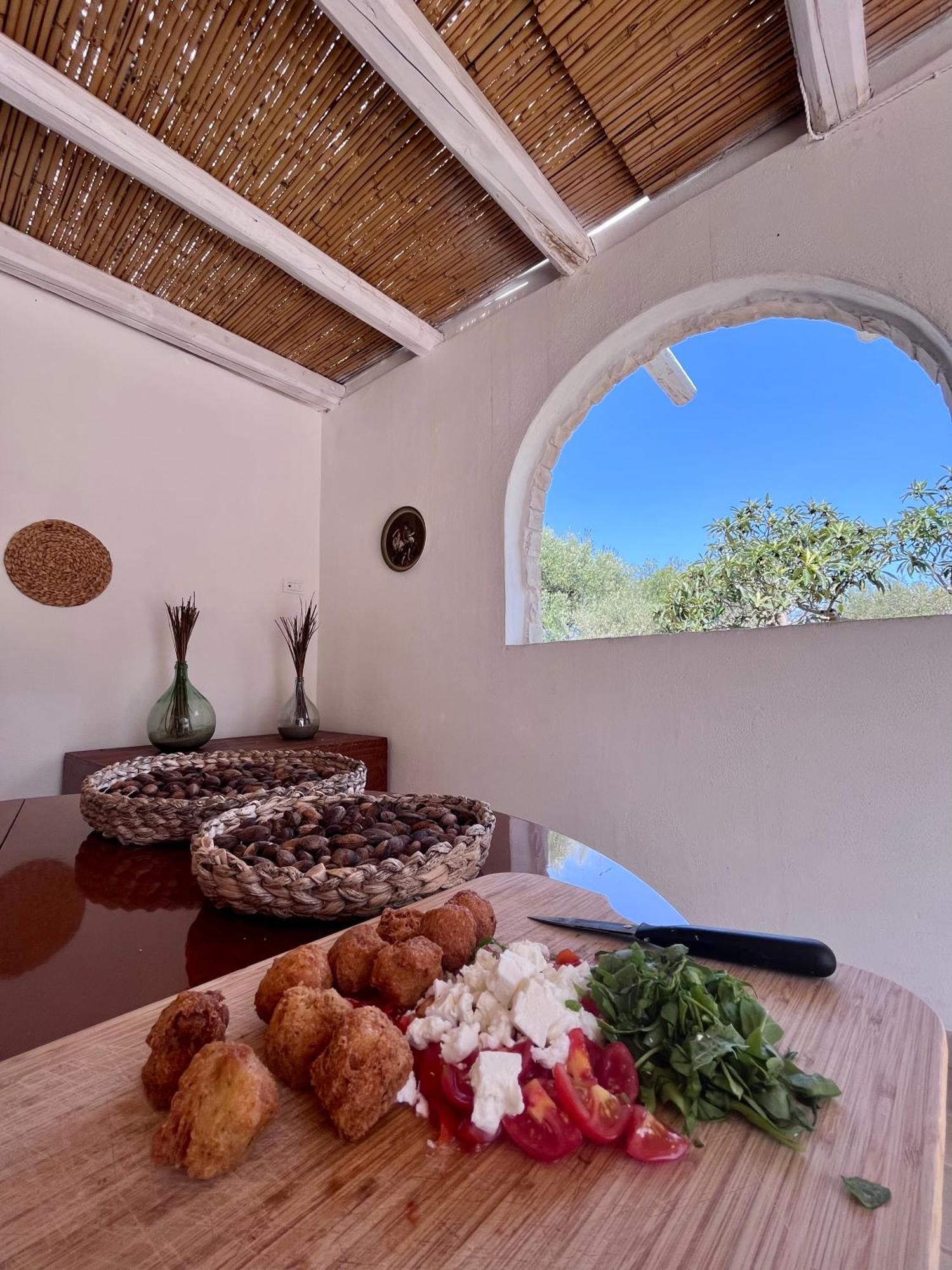 Dimora Trullivo, Charming House Villa Castellana Grotte Exterior photo